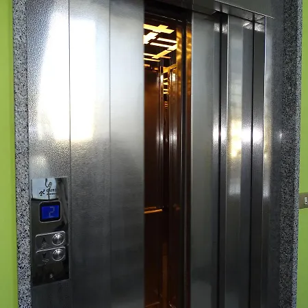 Carrabs 住宿加早餐酒店